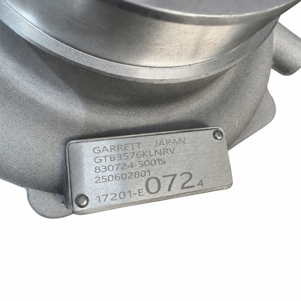 ��������������� Hino 17201-E0651